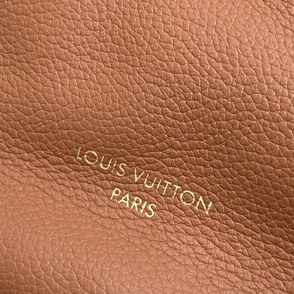 LV Low Key Hobo MM