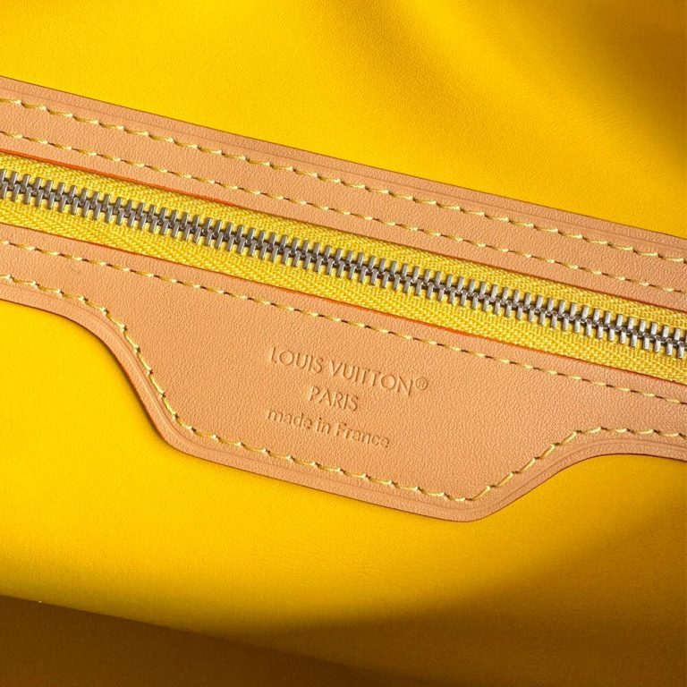 LV 57th Street NYC Speedy Soft 30