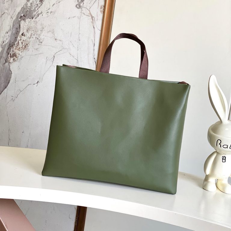 LV Shopper Tote MM